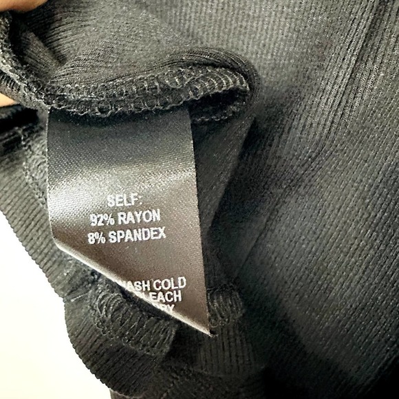 Lulus NWT Staple Style Ribbed Knit Scoop Neck Tank Top Dusty Black Size Large - Picture 6 of 7